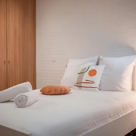 Apartment Cozy Plein Centre, Proche Gare/plage