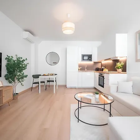 Apartment Cozy Plein Centre, Proche Gare/plage Menton